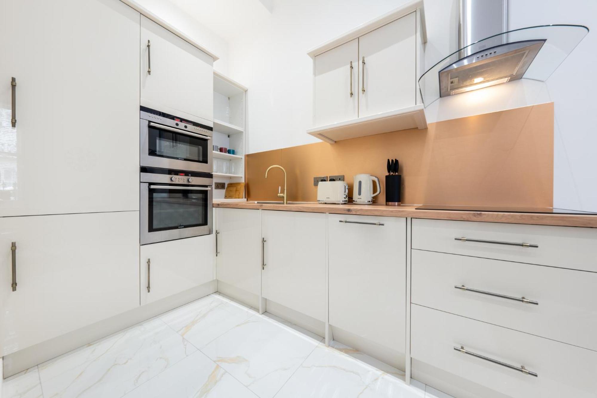 The Signature Residences Londra Esterno foto